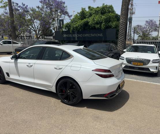 GENESIS G70 2024 -  מבט אחורי 