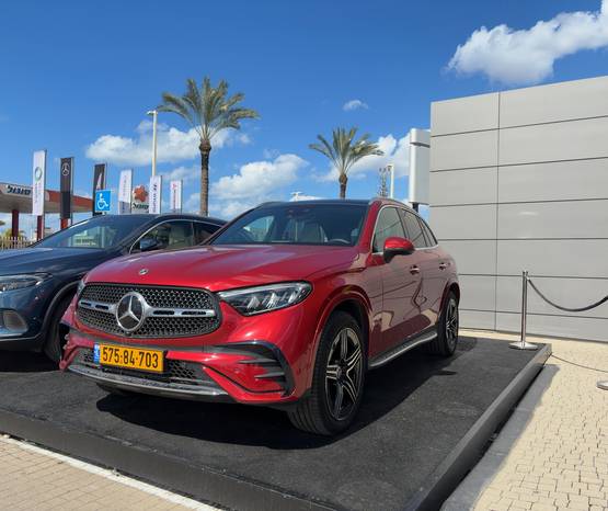 מרצדס GLC 2024 -  מבט צדדי 