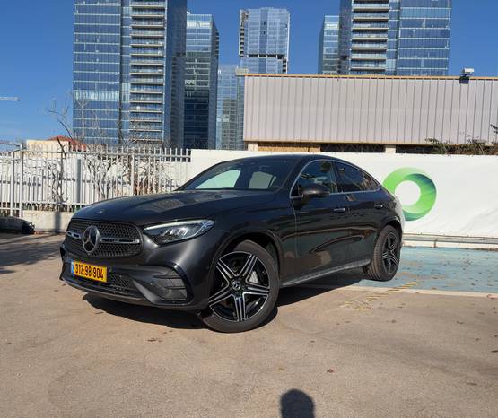 מרצדס GLC COUPE 2026 -  מבט צדדי 