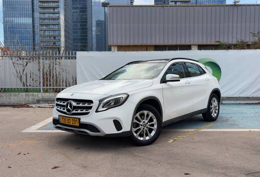 מרצדס GLA200 2019 GLA (H156)  None
