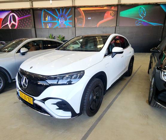 מרצדס EQE SUV 2024 -  מבט צדדי 