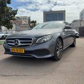 מבט צדדי אפור 2020מרצדס E-Class