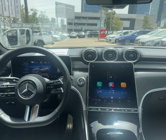 מרצדס GLC COUPE 2026 -  פנים הרכב 