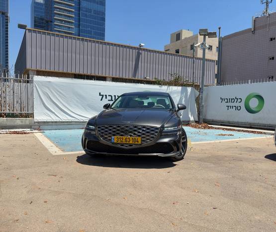יונדאי GENESIS  G80 2026 -  מבט קדמי 