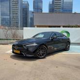 מבט צדדי שחור 2025מרצדס CLE Coupe