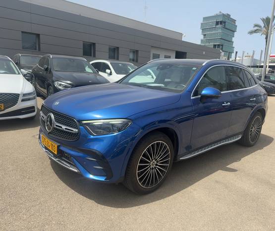 מרצדס GLC 2024 -  מבט צדדי 