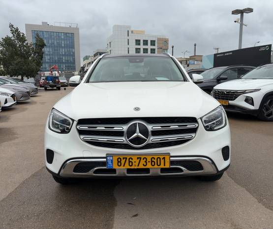 מרצדס GLC (X253) 2020 -  מבט קדמי 