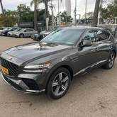 מבט צדדי אפור 2024GENESIS GV80