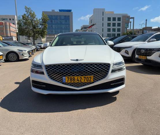 GENESIS G80 2023 -  מבט קדמי 
