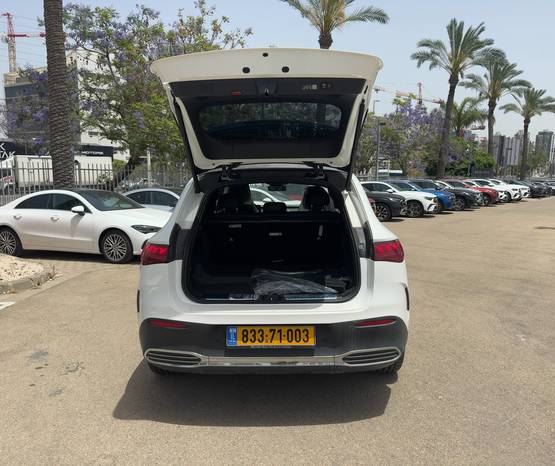 מרצדס EQE SUV 2024 -  תא המטען
