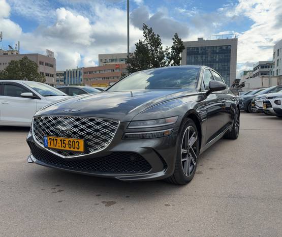 יונדאי GENESIS  G80 2024 -  מבט צדדי 
