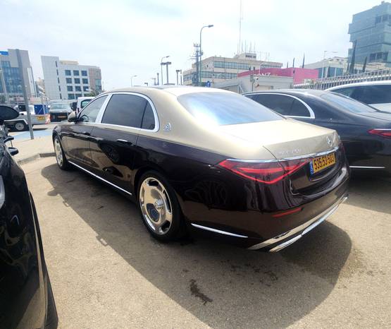 מרצדס S-Class 2024 -  מבט אחורי 