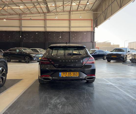 GENESIS G70 2024 -  מבט אחורי 