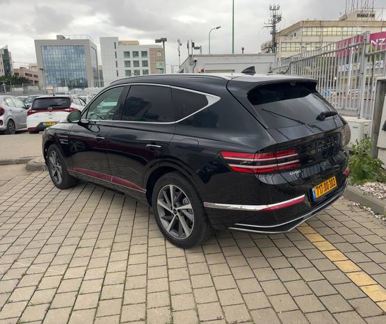 GENESIS GV80 2025 -  מבט אחורי 