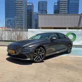 מבט צדדי אפור 2026יונדאי GENESIS  G80