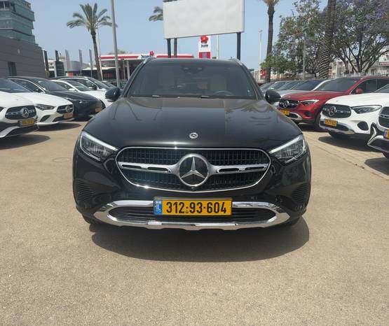 מרצדס GLC 2026 -  מבט קדמי 