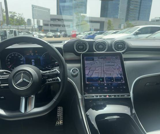 מרצדס GLC 2024 -  פנים הרכב 