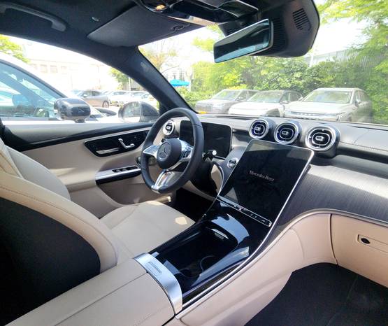 מרצדס GLC COUPE 2026 -  פנים הרכב 