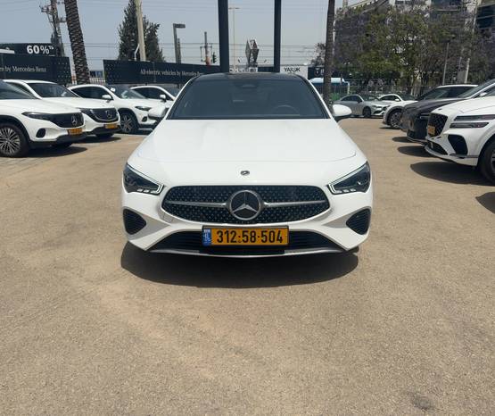 מרצדס CLA 2026 -  מבט קדמי 