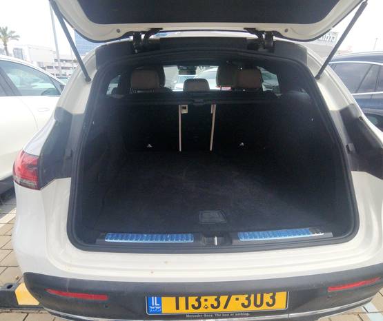 מרצדס EQC 2022 -  תא המטען
