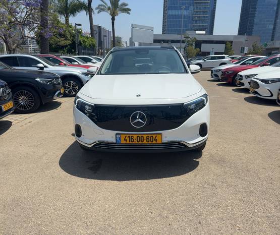 מרצדס EQA 2026 -  מבט קדמי 