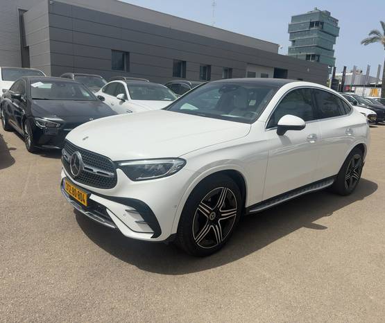 מרצדס GLC COUPE 2026 -  מבט צדדי 