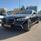 מבט צדדי שחור 2024מרצדס S-Class