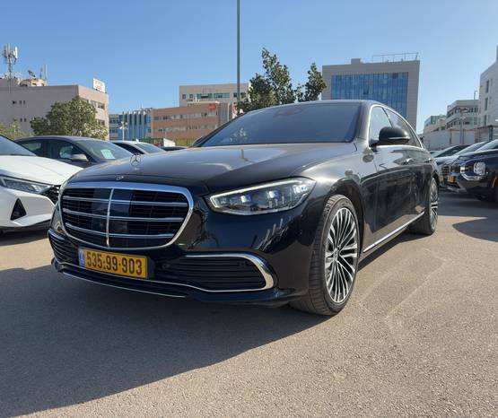 מרצדס S-Class 2024 -  מבט צדדי 