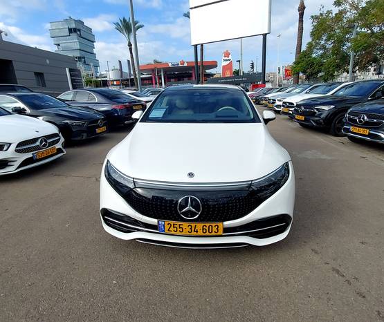 מרצדס A-Class 2024 -  מבט קדמי 