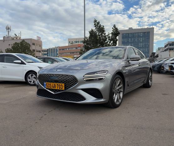 GENESIS G70 2024 -  מבט צדדי 