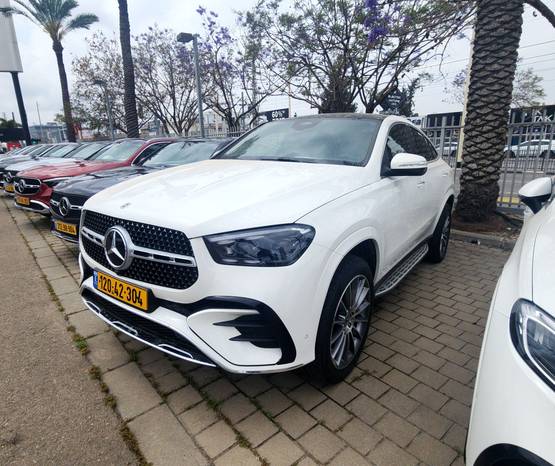 מרצדס GLE Coupe 2025 -  מבט צדדי 