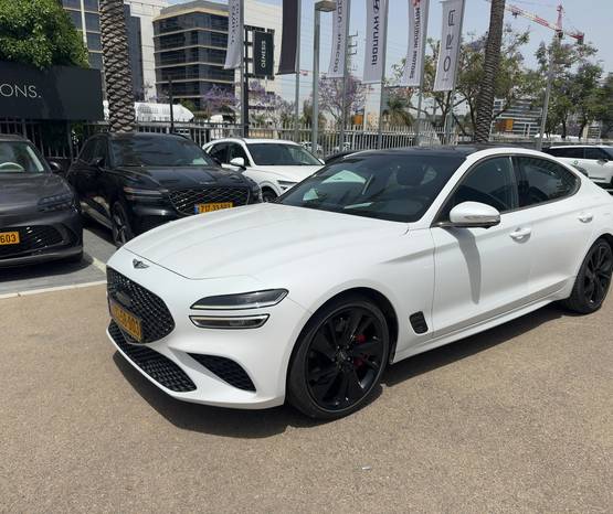 GENESIS G70 2024 -  מבט צדדי 