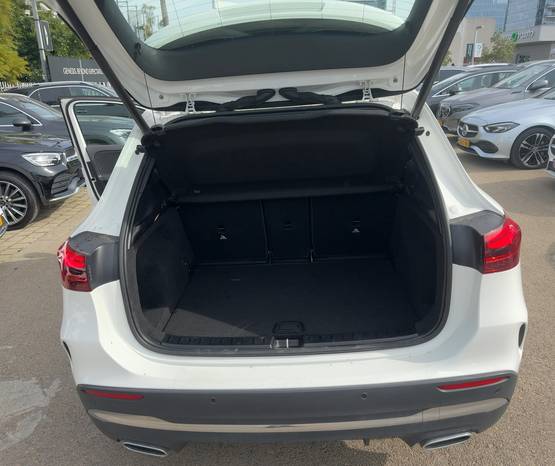 מרצדס GLA 2024 -  תא המטען
