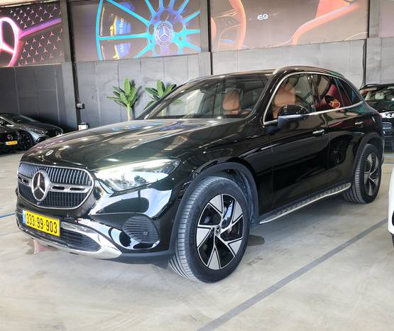 מרצדס GLC 2023 -  מבט צדדי 