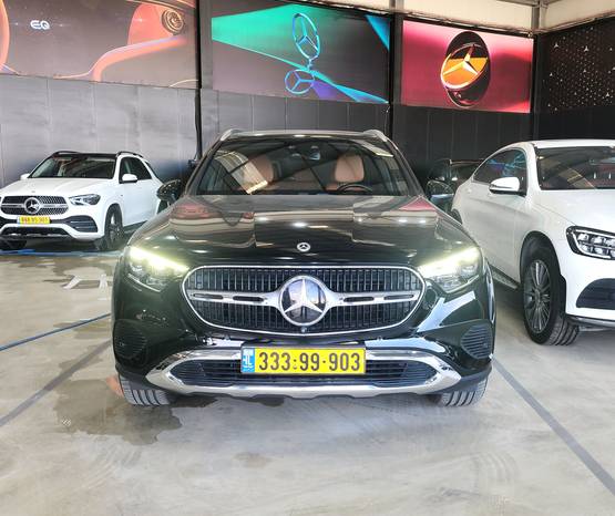 מרצדס GLC 2023 -  מבט קדמי 
