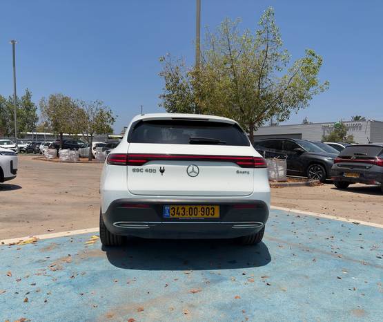 מרצדס EQC 2023 -  מבט אחורי 