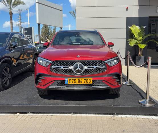 מרצדס GLC 2024 -  מבט קדמי 