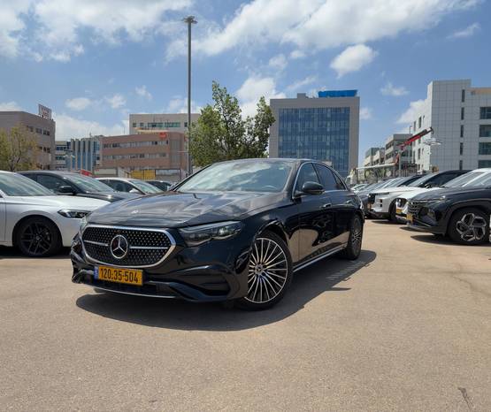 מרצדס E-Class (W214) 2025 -  מבט צדדי 