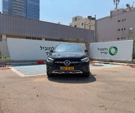 מרצדס GLA 2022 -  מבט קדמי 