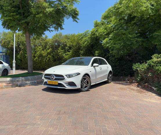 מרצדס A-Class 2021 -  מבט צדדי 