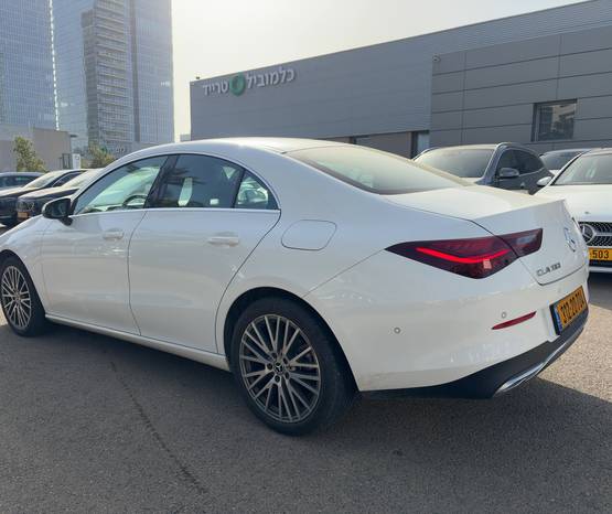 מרצדס CLA 2025 -  מבט אחורי 
