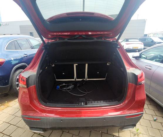 מרצדס GLA 2023 -  תא המטען
