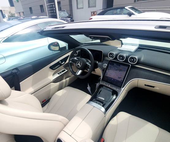מרצדס CLE Cabrio 2025 -  פנים הרכב 