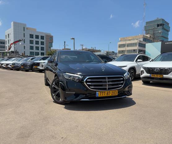 מרצדס E-Class (W214) 2026 -  מבט קדמי 