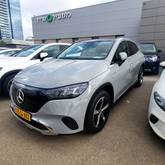 מבט צדדי אפור 2024מרצדס EQE SUV