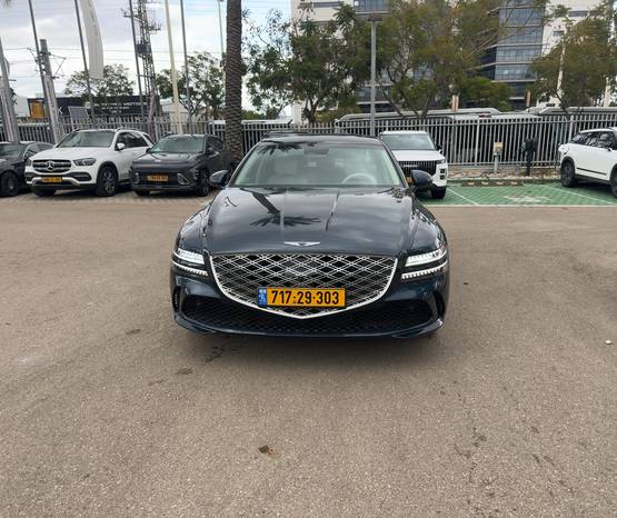 יונדאי GENESIS  G80 2025 -  מבט קדמי 