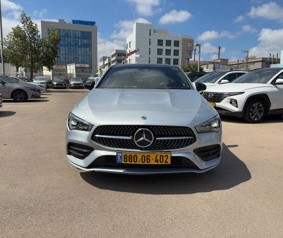מרצדס CLA 2022 -  מבט צדדי 