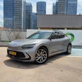 מבט צדדי כסף מטאלי 2023GENESIS GV60