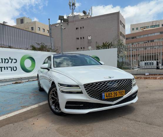 GENESIS G80 2022 -  מבט קדמי 