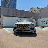 מבט צדדי כסף 2026GENESIS GV80